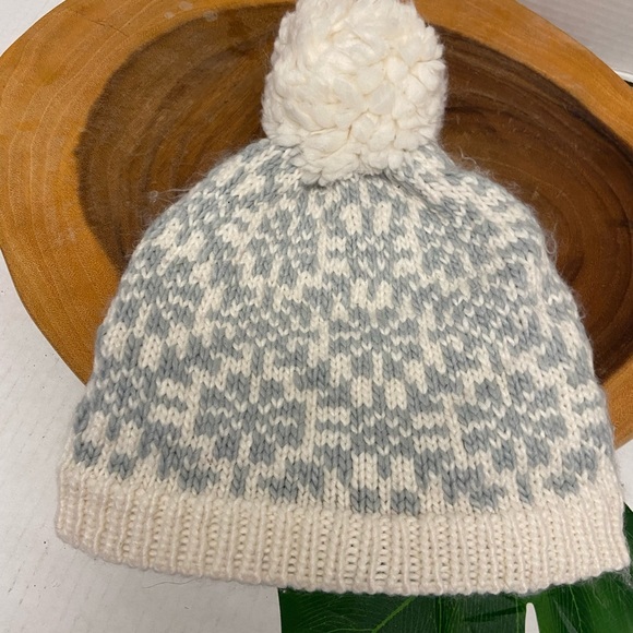 The Blueberry Hill Fun Knit Pom Pom Beanie - Picture 1 of 4